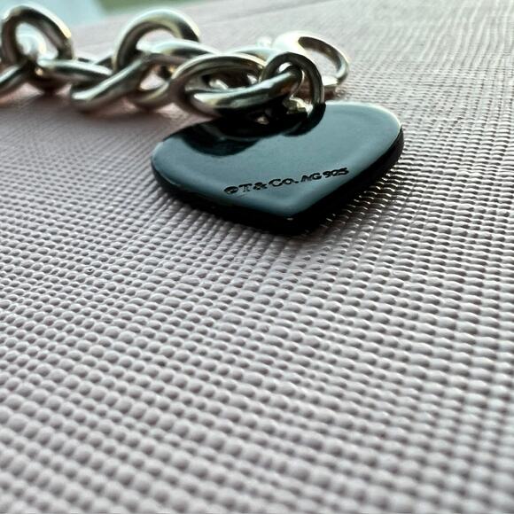 Rare 7” Tiffany & Co. Victoria’s Secret Black Heart Charm w/ Chain Link Bracelet - Picture 7 of 12